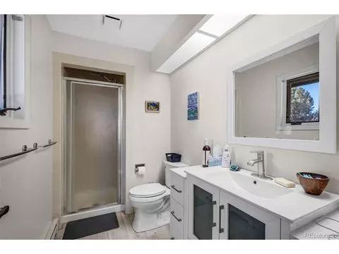 Bath - 190 Smith Ln, Howard, CO 81233 photo 2 of 4