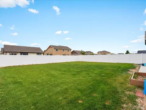 1524 Wavecrest Dr, Windsor, CO 80550 photo 24
