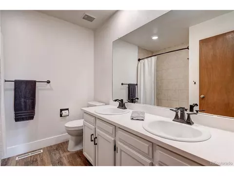 18110 E Berry Ave, Centennial, CO 80015 photo 24