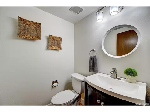 18110 E Berry Ave, Centennial, CO 80015 photo 15