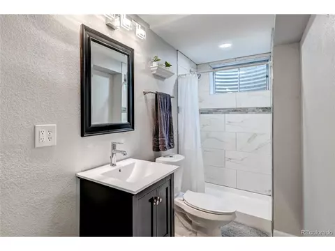 18110 E Berry Ave, Centennial, CO 80015 photo 31