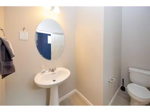 27854 E 8th Ave, Aurora, CO 80018 photo 15