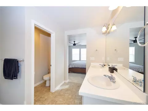 27854 E 8th Ave, Aurora, CO 80018 photo 14