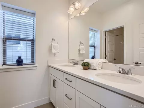 10101 E 59th Dr, Denver, CO 80238 photo 18