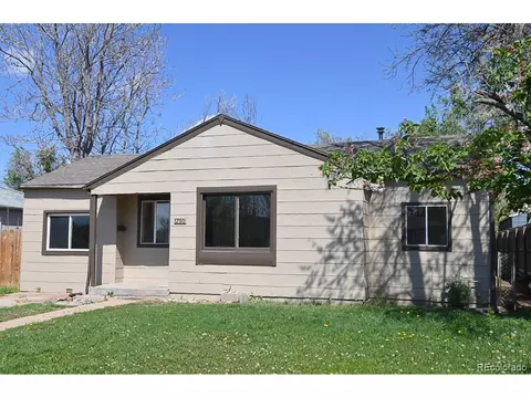 1750 Jamaica St, Aurora, CO 80010