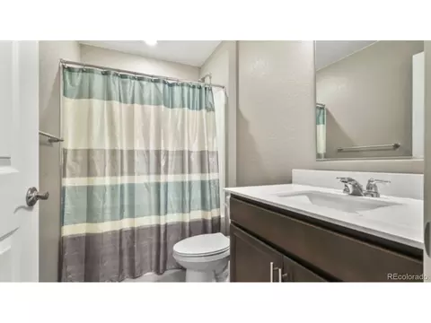 Bath - 6122 1st St, Greeley, CO 80634 photo 4 of 7