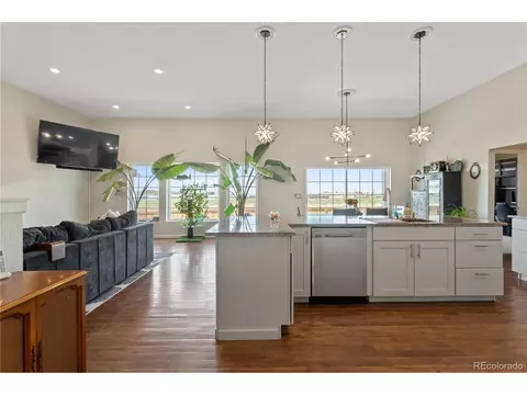 1005 Viewridge Rd, Bennett, CO 80102 photo 3