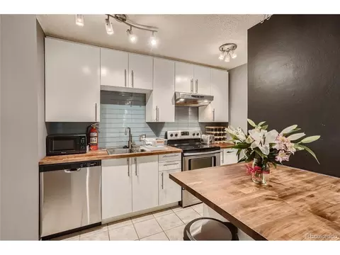 2500 S York St #302, Denver, CO 80210