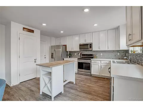 27379 E 6th Dr, Aurora, CO 80018 photo 16