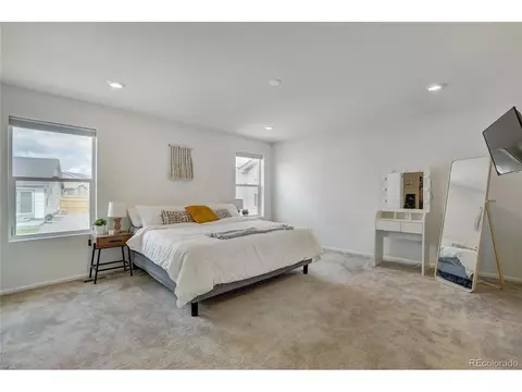 27379 E 6th Dr, Aurora, CO 80018 photo 23
