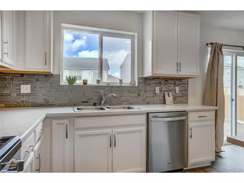 27379 E 6th Dr, Aurora, CO 80018 photo 18