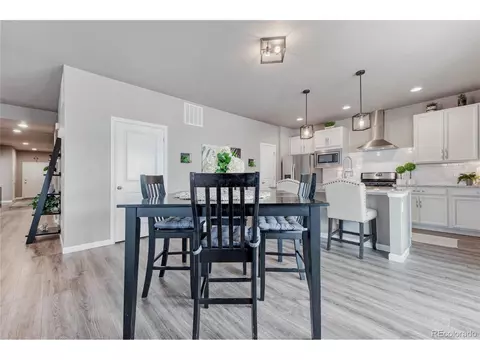 27062 Ellsworth Ave, Aurora, CO 80018 photo 15