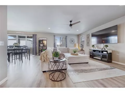 27062 Ellsworth Ave, Aurora, CO 80018 photo 5