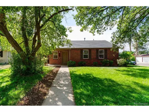 1097 Leyden St, Denver, CO 80220