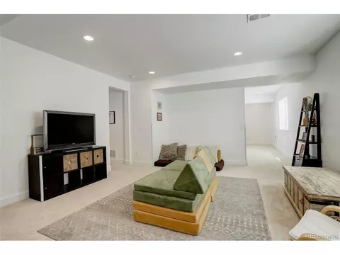 27655 E Geddes Pl, Aurora, CO 80016 photo 32