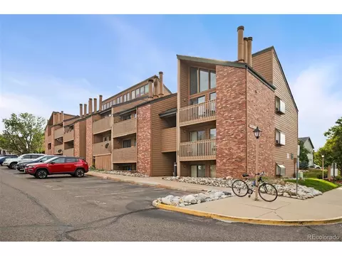12360 W Nevada Pl #204, Lakewood, CO 80228