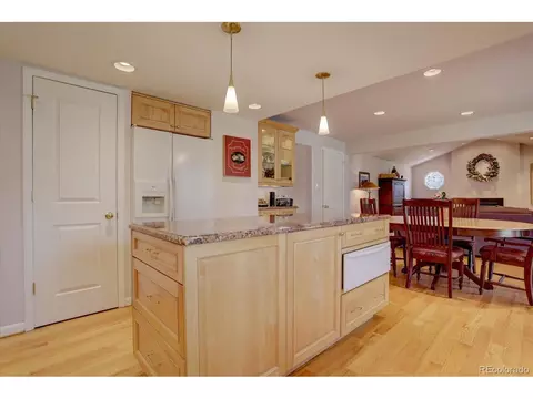 7603 E Mercer Pl, Denver, CO 80237 photo 11