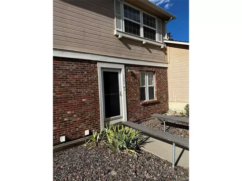 1503 S Ouray Cir #B, Aurora, CO 80017