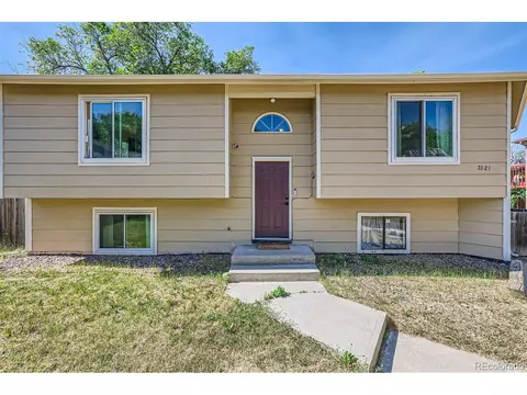 2527 E San Rafael St, Colorado Springs, CO 80909