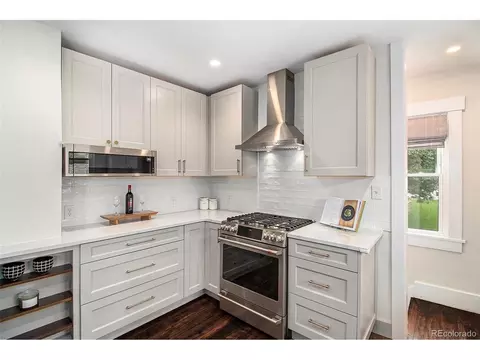 2497 Gray St, Edgewater, CO 80214 photo 3