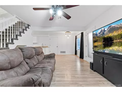21445 E 46th Ave, Denver, CO 80249 photo 4