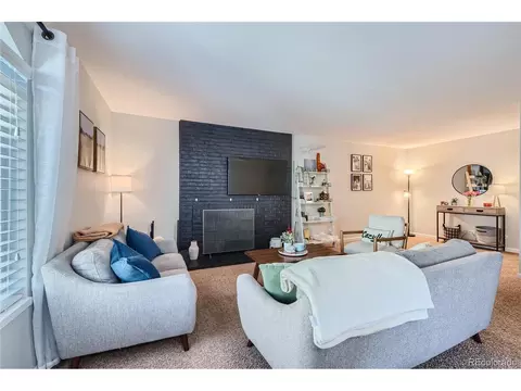 3373 S Monaco Pkwy #D, Denver, CO 80222