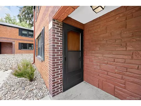 2423 Paseo Rd, Colorado Springs, CO 80907