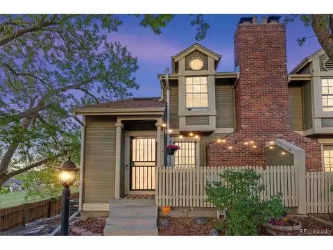 1907 S Helena St #G, Aurora, CO 80013