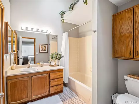 9993 E Mexico Ave, Denver, CO 80247 photo 17