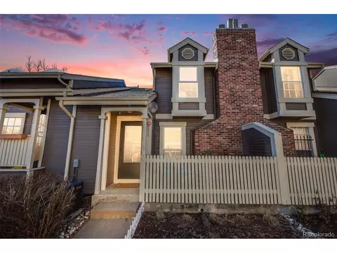 2022 S Helena St #G, Aurora, CO 80013