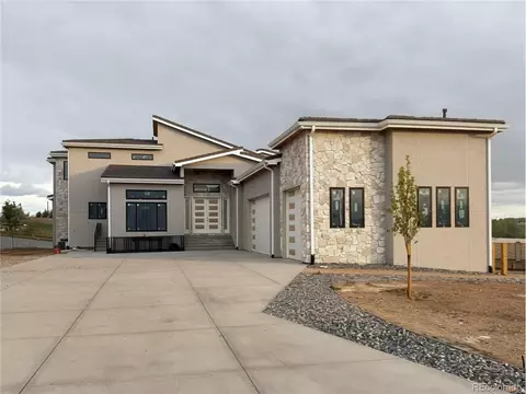 6735 S Flanders Ct, Centennial, CO 80016