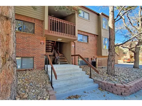 420 Wright St #206, Lakewood, CO 80228 photo 2