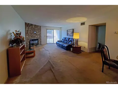 420 Wright St #206, Lakewood, CO 80228 photo 3