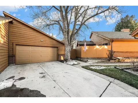 141 S Eagle Cir, Aurora, CO 80012 photo 22