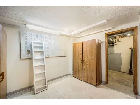 141 S Eagle Cir, Aurora, CO 80012 photo 19