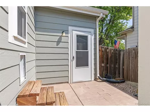 Exterior - 20906 E Berry Ave, Centennial, CO 80015 photo 6 of 6