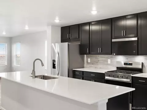 Kitchen - 4684 Cloudburst Ln, Morrison, CO 80465 photo 2 of 2