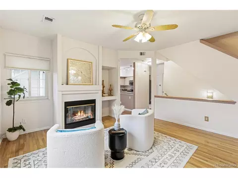 4003 S Carson St #B, Aurora, CO 80014