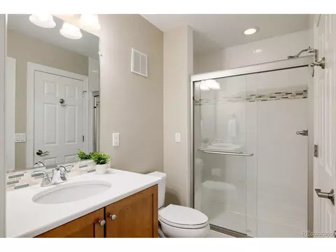 8072 E 33rd Ave, Denver, CO 80238 photo 32