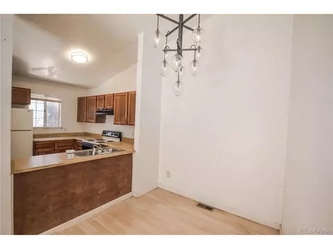 19006 E 16th Pl, Aurora, CO 80011 photo 7
