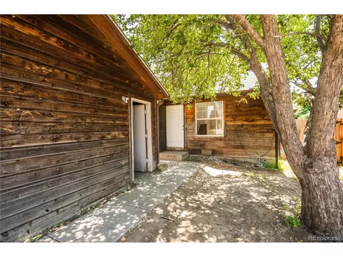 19006 E 16th Pl, Aurora, CO 80011 photo 2