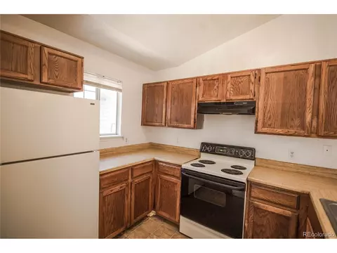 19006 E 16th Pl, Aurora, CO 80011 photo 9