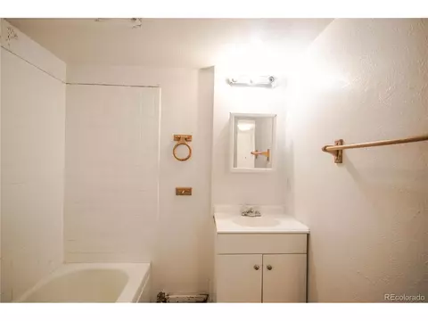 19006 E 16th Pl, Aurora, CO 80011 photo 24
