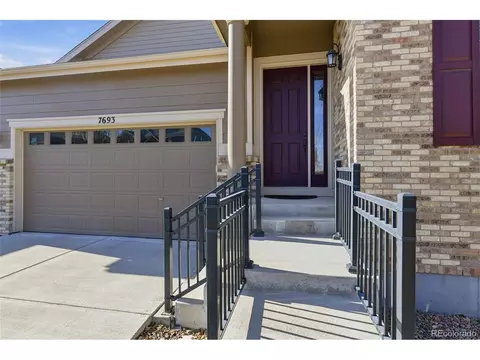 Exterior - 7693 S Quantock Way, Aurora, CO 80016 photo 2 of 3