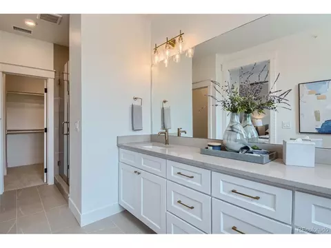 388 E Orchard Rd, Centennial, CO 80121 photo 11
