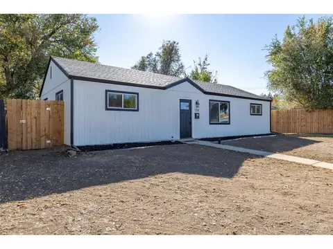 724 Victor St, Aurora, CO 80011