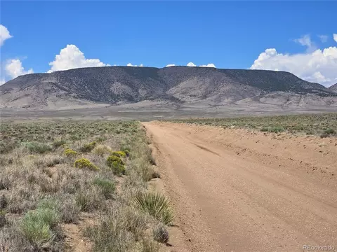 8 Mae Rd, San Luis, CO 81152