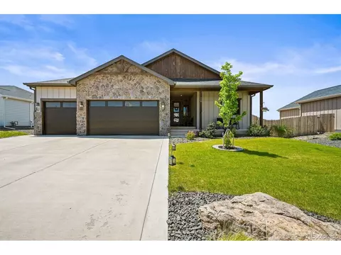 118 Seventh Ave, Wiggins, CO 80654 photo 3