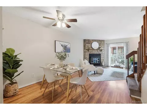 Dining - 12043 E Hoye Dr, Aurora, CO 80012 photo 2 of 4
