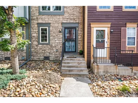 12043 E Hoye Dr, Aurora, CO 80012